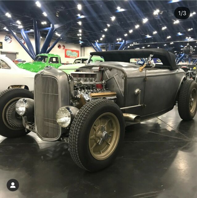 Sectioned Radical 392 Hemi Powered 1932 Roadster 1932 Ford Other