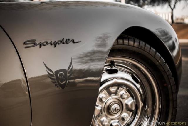 1955 Porsche 550 Spyder - photo 11