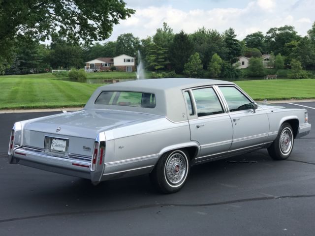 1992 Cadillac Brougham - photo 6