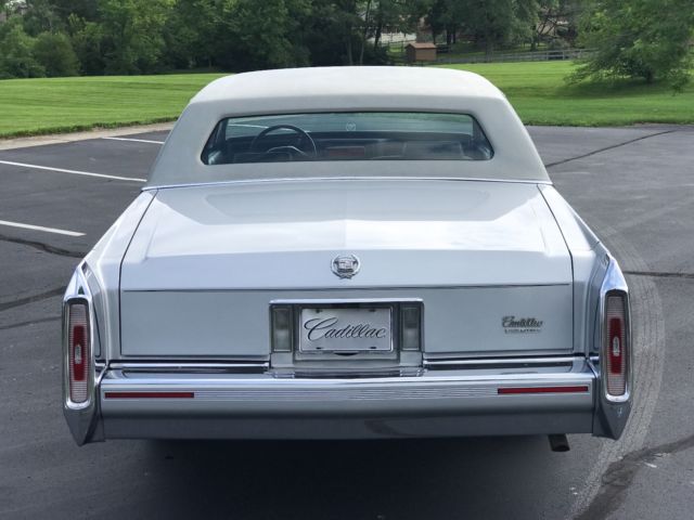 1992 Cadillac Brougham - photo 7