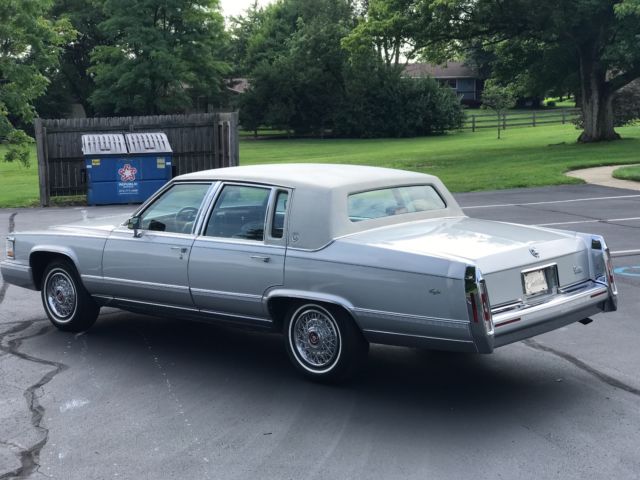 1992 Cadillac Brougham - photo 8