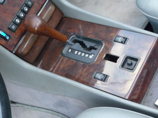 1988 Mercedes-Benz SL-Class 560SL - photo 11