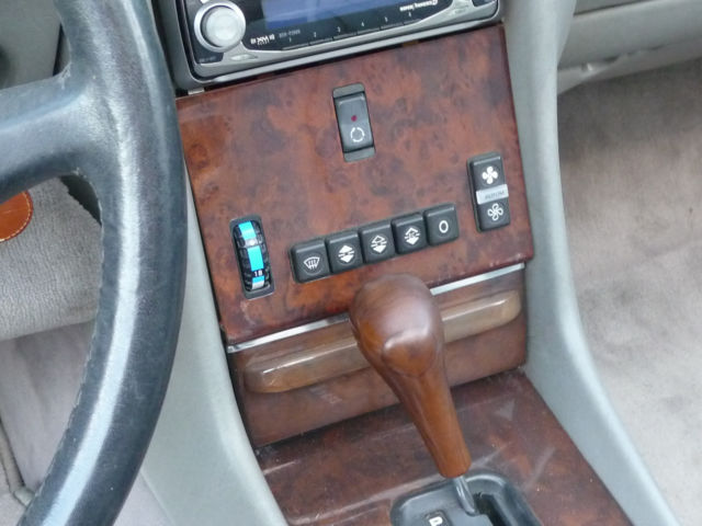 1988 Mercedes-Benz SL-Class 560SL - photo 12