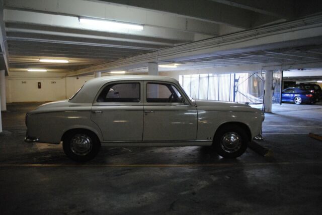1960 Peugeot 403 - photo 8