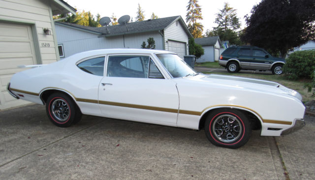 1970 Oldsmobile Cutlass 442 - photo 3