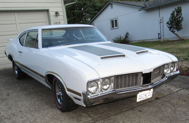 1970 Oldsmobile Cutlass 442 - photo 4