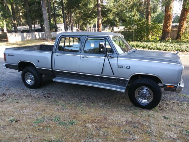 1984 Dodge Ram 3500 Royal SE - photo 6