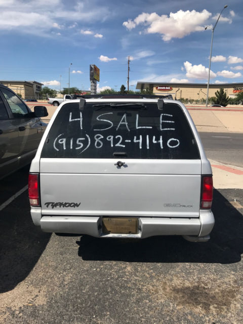 1992 GMC Typhoon - photo 2