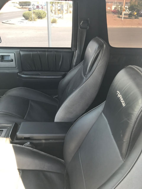 1992 GMC Typhoon - photo 6