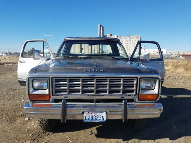 1985 Dodge Ram 3500 350 Royal se prospector - photo 12