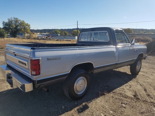 1985 Dodge Ram 3500 350 Royal se prospector - photo 9