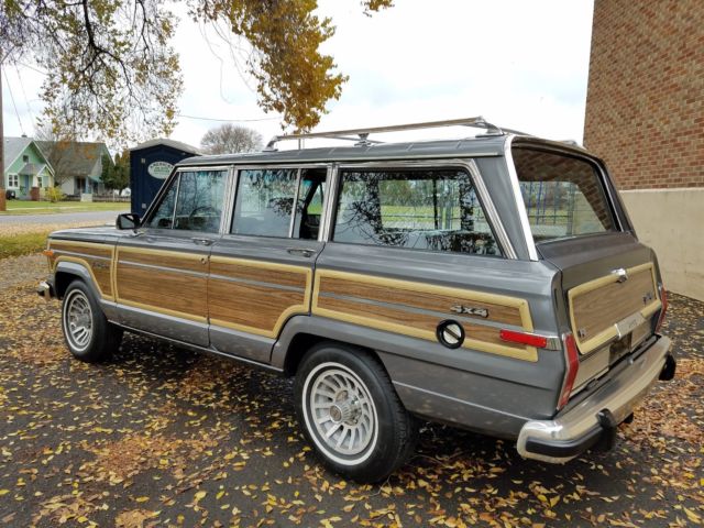 1988 Jeep Wagoneer GRAND WAGONEER 4X4 - photo 3