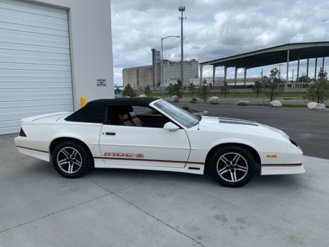 1989 Chevrolet Camaro IROC Z28 - photo 11