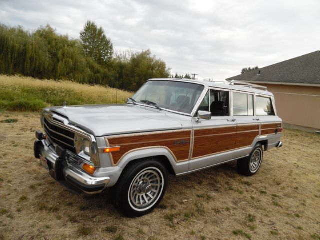 1989 Jeep Wagoneer GRAND WAGONEER 4X4 - photo 3