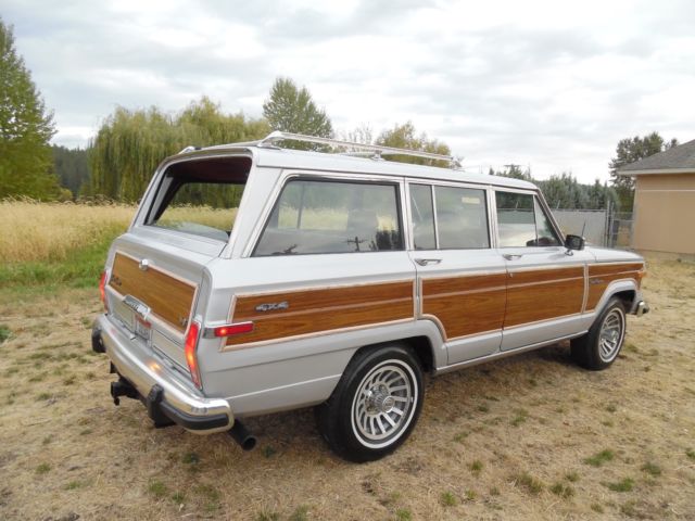 1989 Jeep Wagoneer GRAND WAGONEER 4X4 - photo 9