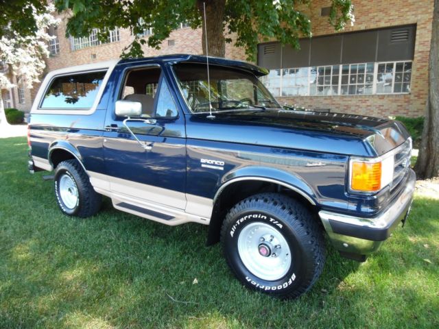 1990 Ford Bronco EDDIE BAUER 4X4 BRONCO - photo 3