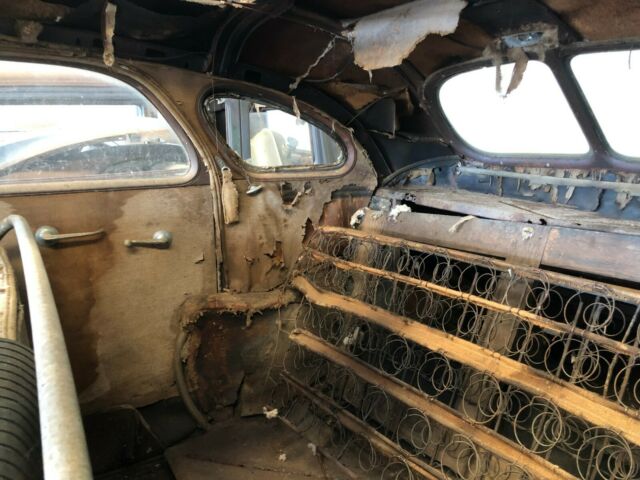 1935 DeSoto Airflow Sedan (SG) - NO RESERVE! Ideal for Street Rod/Custom Build! - photo 5