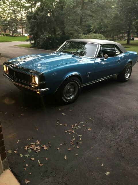 1967 Chevrolet Camaro RS - photo 2