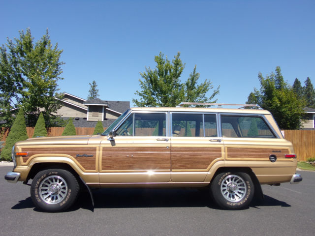 1987 Jeep Wagoneer cj5 cj7 amc woddy wagon grand wagoneer - photo 2