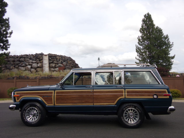 SELLING WITH NO RESERVE 1988 JEEP GRAND WAGONEER ALL ORGINAL 163K RARE COLOR !! 1988 Jeep Wagoneer amc grand wagoneer woody wagon