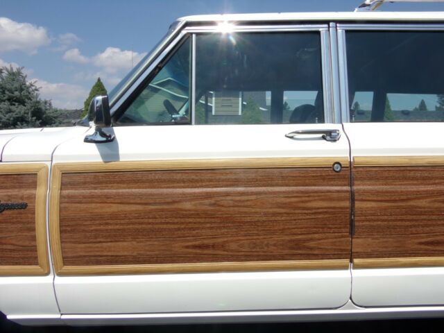 1988 Jeep Wagoneer - photo 13