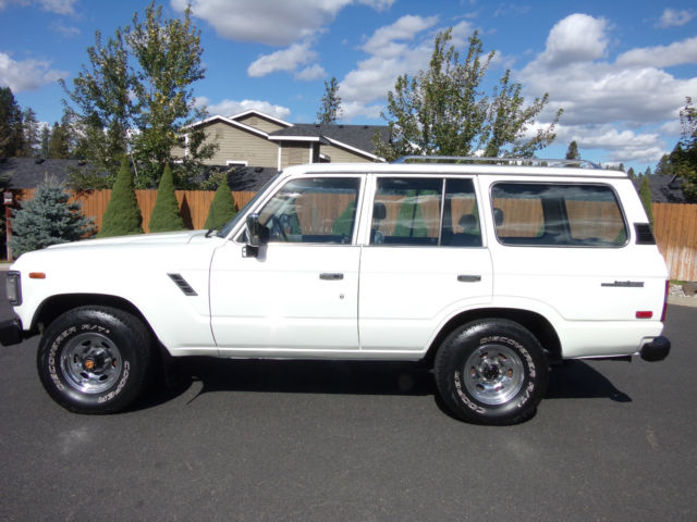 SELLING WITH NO RESERVE IS THIS ALL ORGINAL 1988 TOYOTA LAND CRUISER 161k actua 1988 Toyota Land Cruiser 4-door