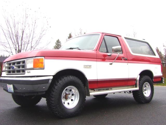 SELLING WITH NO RESERVE IS THIS BEAUTIFUL 2 OWNER 1987 FORD BRONCO WITH 96K 1987 Ford Bronco 2 DOOR