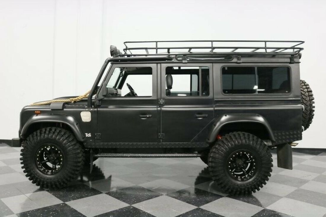 1991 Land Rover Defender 110 Spectre 007 Edition - photo 3