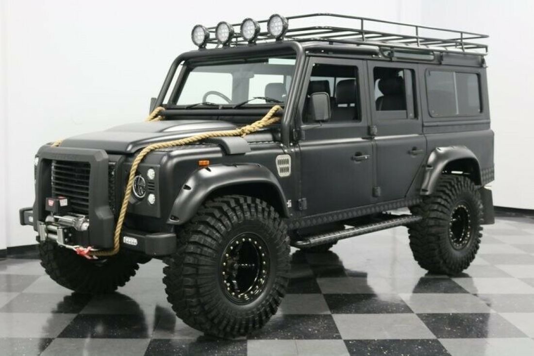 1991 Land Rover Defender 110 Spectre 007 Edition - photo 6