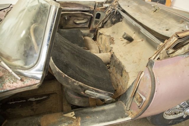 1964 Jaguar E-Type 4.2 liter Series 1 Roadster - photo 12