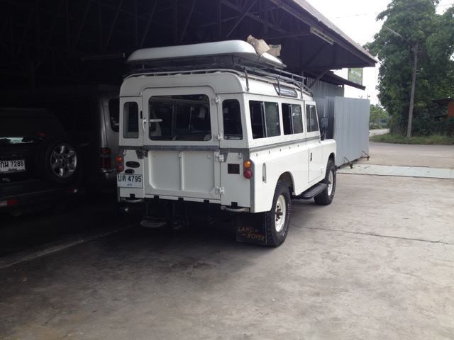 1975 Land Rover Defender Series 3 - photo 4