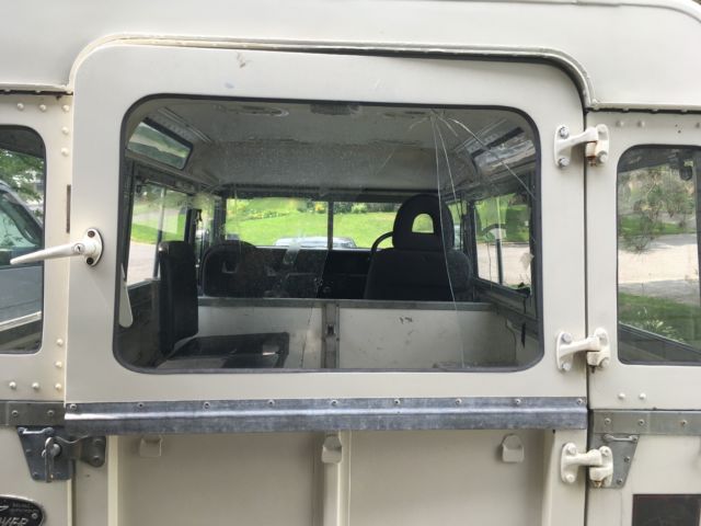 1975 Land Rover Defender Series 3 - photo 9