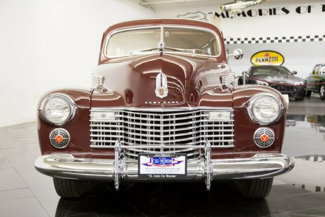 1941 Cadillac Series 61 Woodie - photo 5