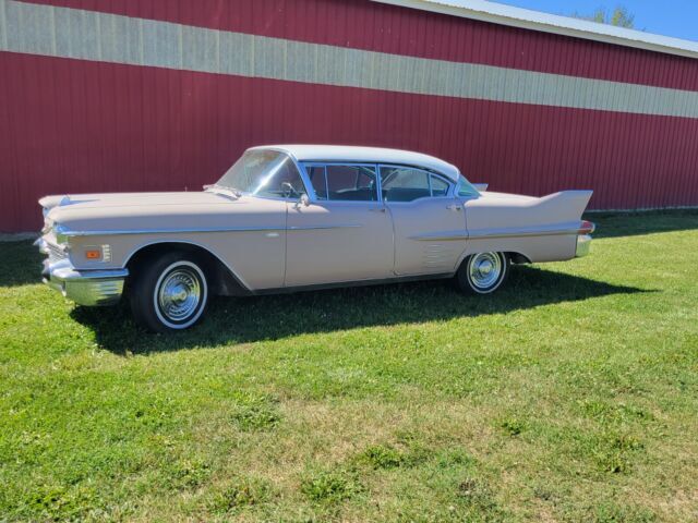 1958 Cadillac Series 62 - photo 9