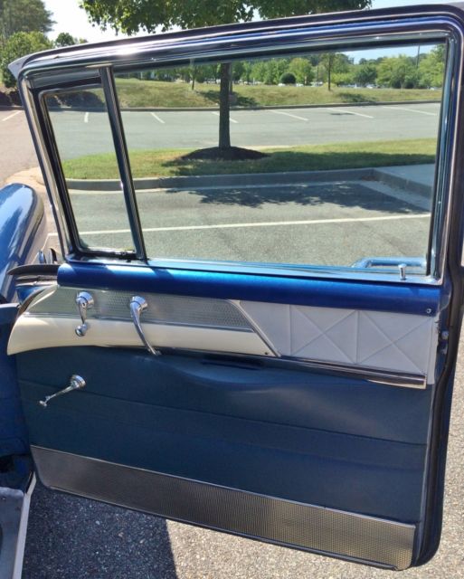 1955 Buick Roadmaster Series 70 Riviera Sedan - photo 12