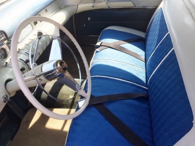 1955 Buick Roadmaster Series 70 Riviera Sedan - photo 8