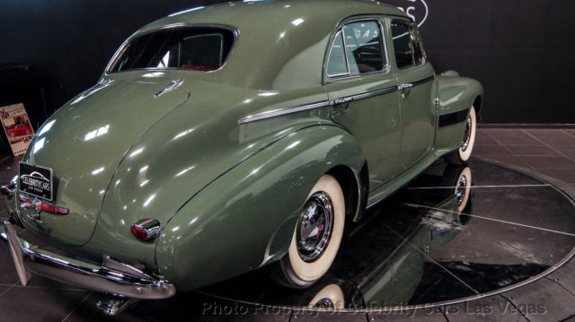 1940 Oldsmobile Series 90 Custom 8 - photo 9
