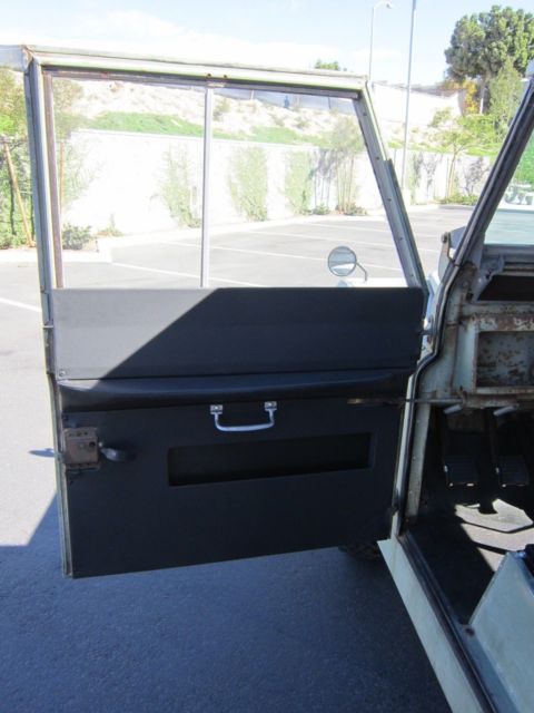 1965 Land Rover Defender - photo 7