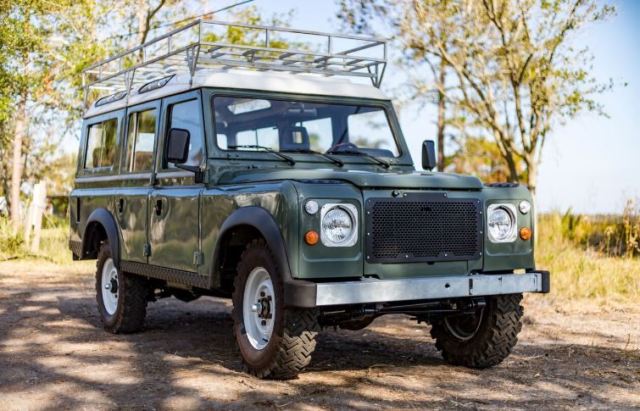 1984 Land Rover Defender 5 door - photo 2