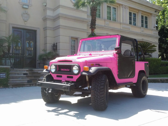 1970 Toyota Land Cruiser Customized SEXY FJ40 CONVERTIBLE 4x4 Truck - photo 2