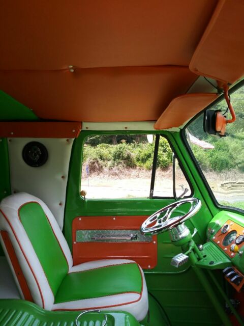 1964 Ford E-Series Van - photo 9