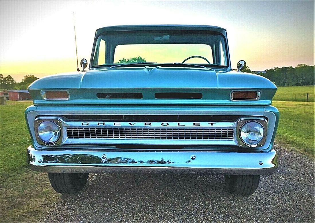 1965 Chevrolet C-10 Custom Cab - photo 3