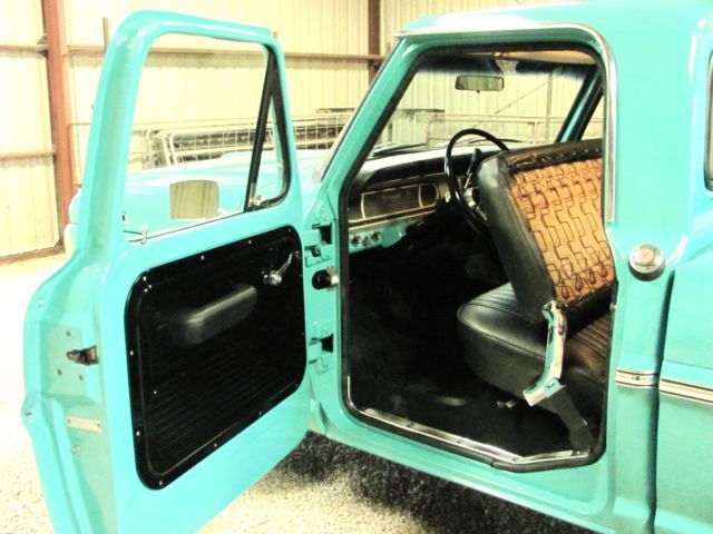 1968 Ford F-100 - photo 11