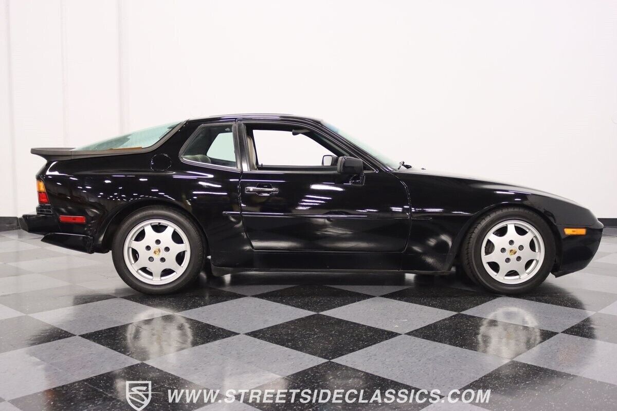 1988 Porsche 944 Turbo - photo 13