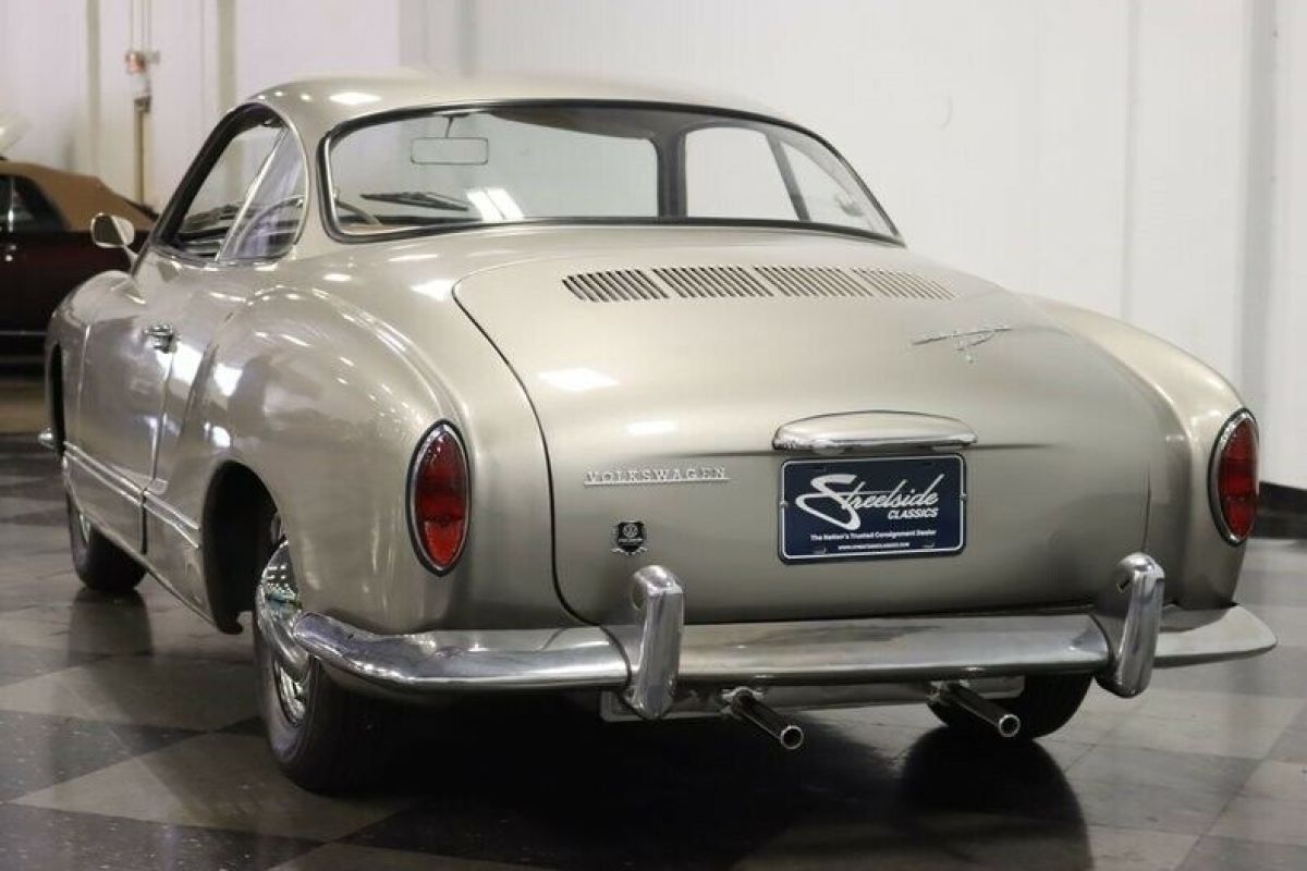 1965 Volkswagen Karmann Ghia - photo 11