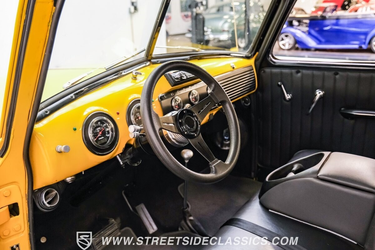 1951 Chevrolet 3100 5 Window Pickup - photo 5