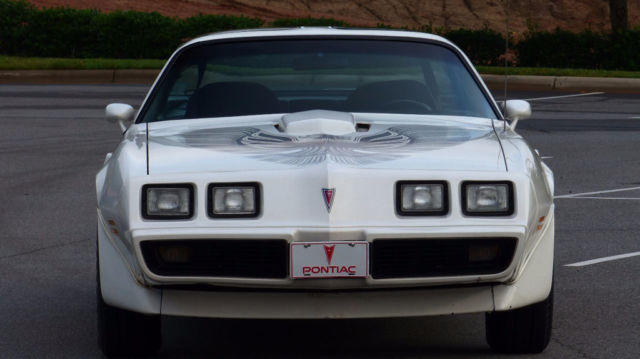 1981 Pontiac Trans Am Trans Am Coupe 2-Door - photo 3