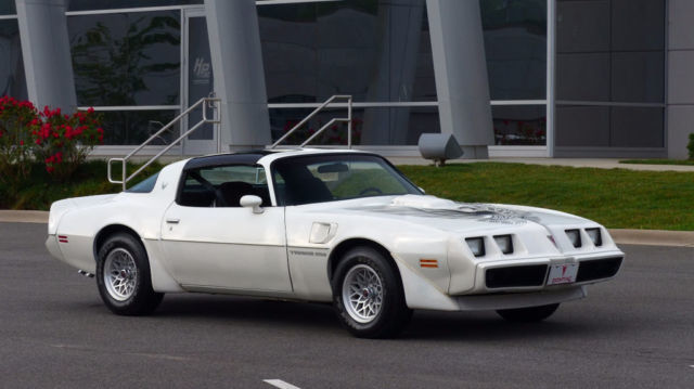 1981 Pontiac Trans Am Trans Am Coupe 2-Door - photo 8
