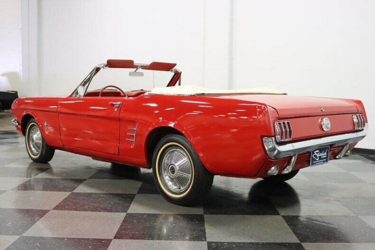 1966 Ford Mustang Convertible - photo 10