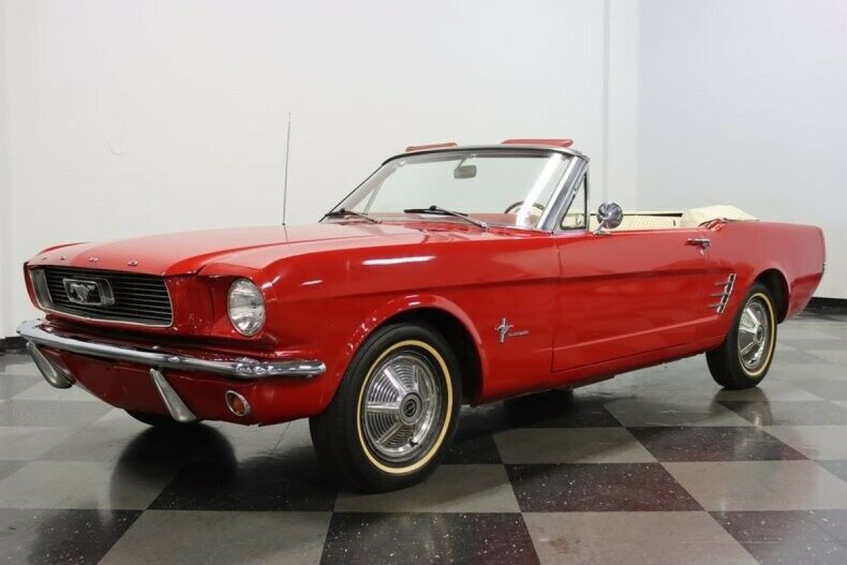1966 Ford Mustang Convertible - photo 6